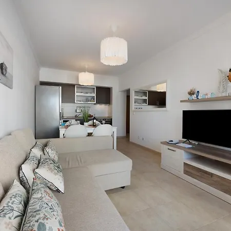 Paradise Apartment *