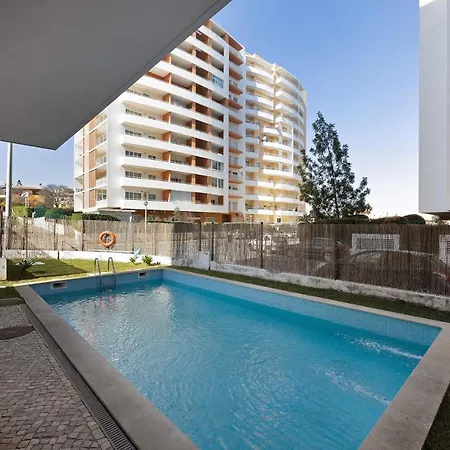Paradise Apartment *